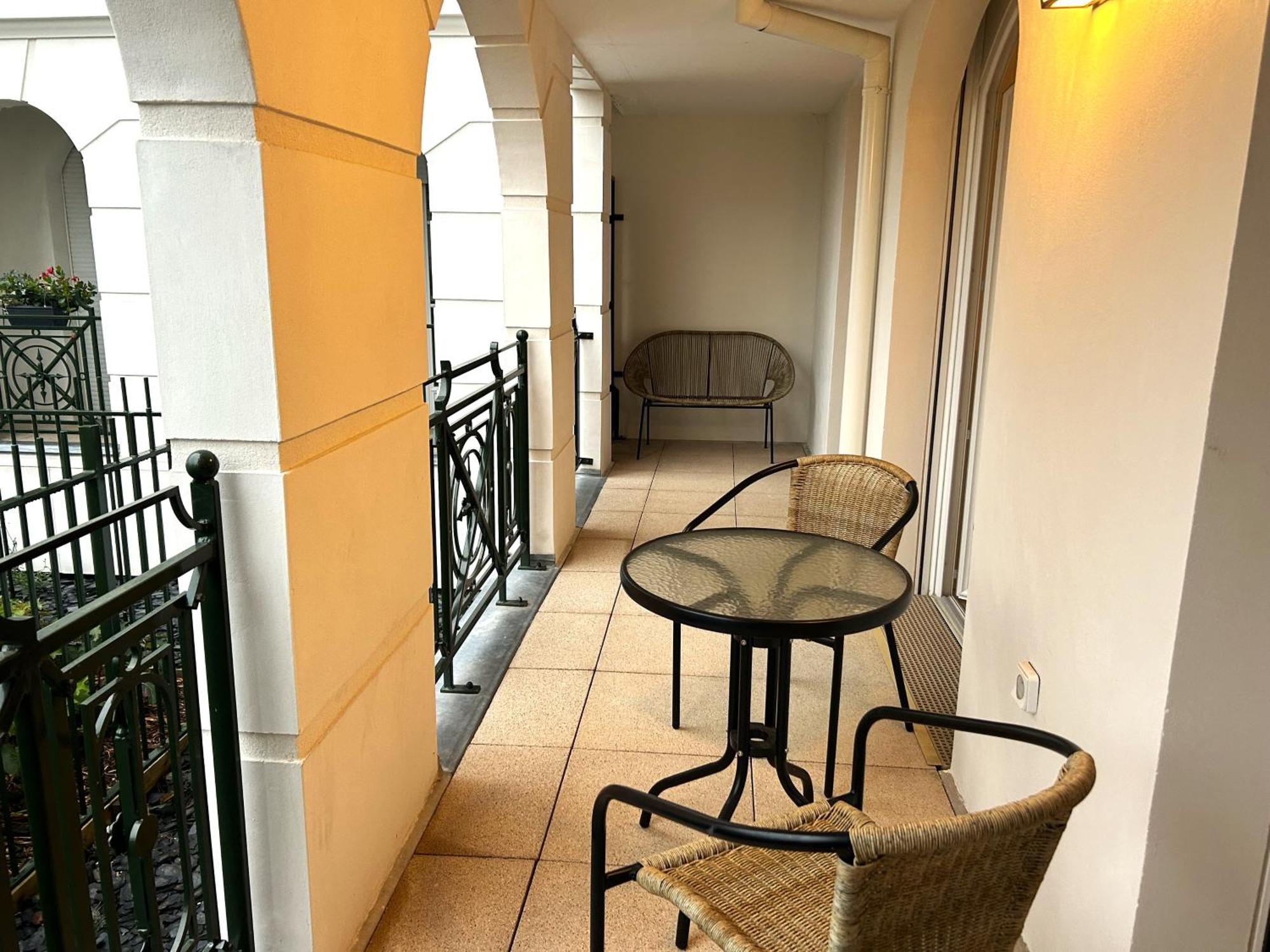 Garden By Dream Apartments Serris Exterior foto